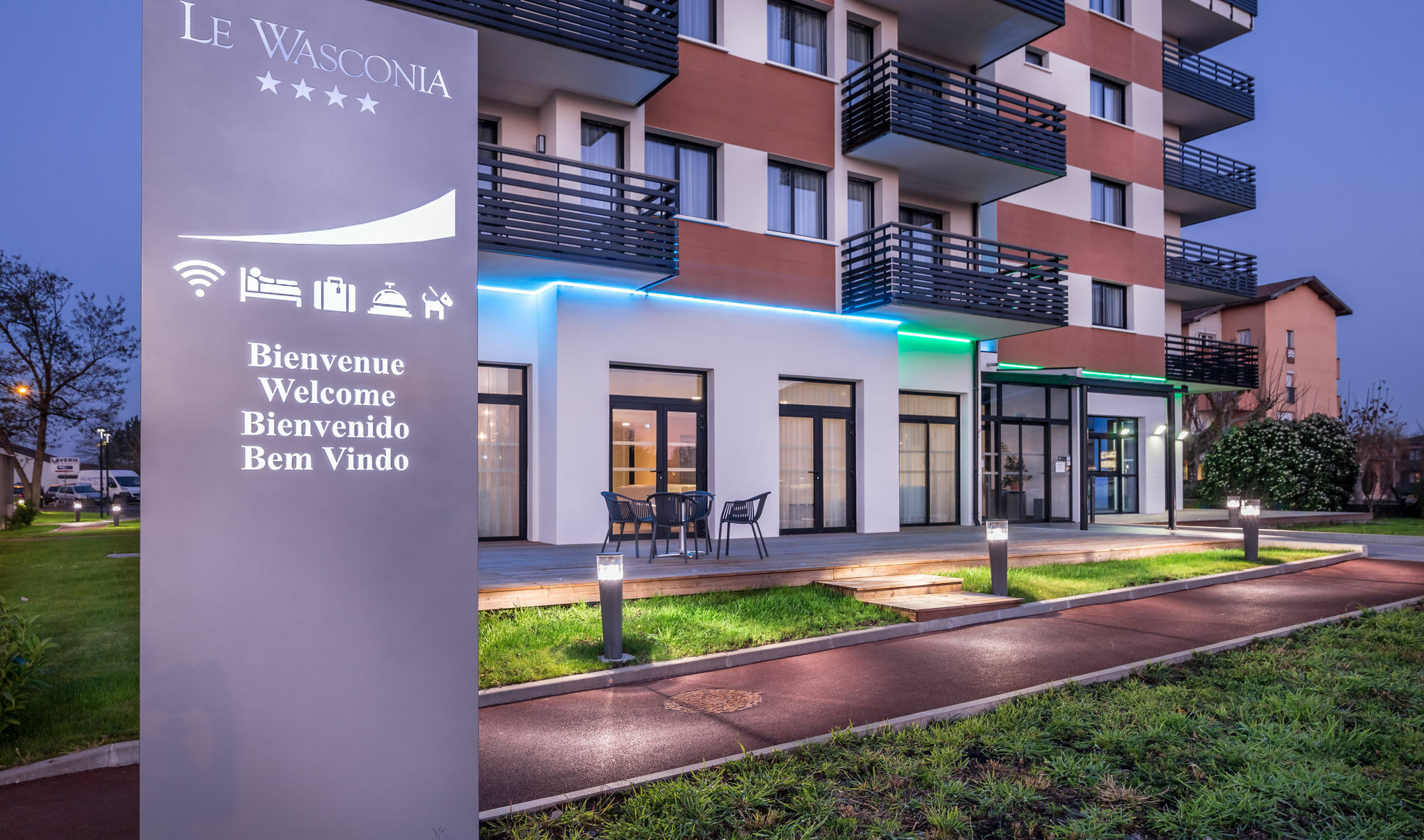Le Wasconia Appart'Hotel Дакс Экстерьер фото