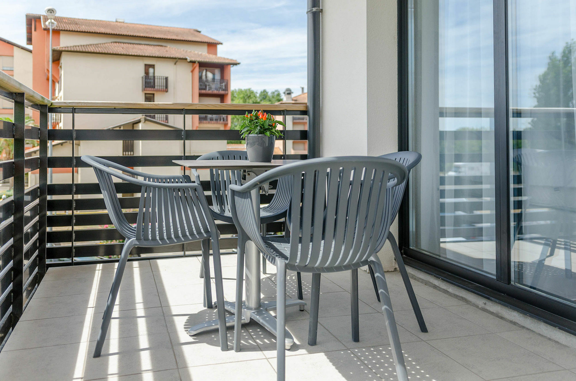 Le Wasconia Appart'Hotel Дакс Экстерьер фото